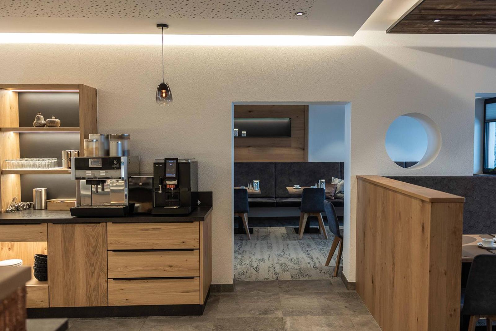 Hotel Garni Ehrenreich Sölden Esterno foto