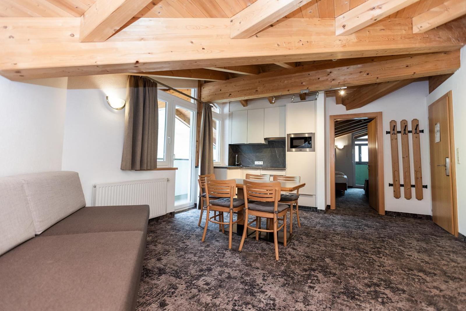 Hotel Garni Ehrenreich Sölden Esterno foto